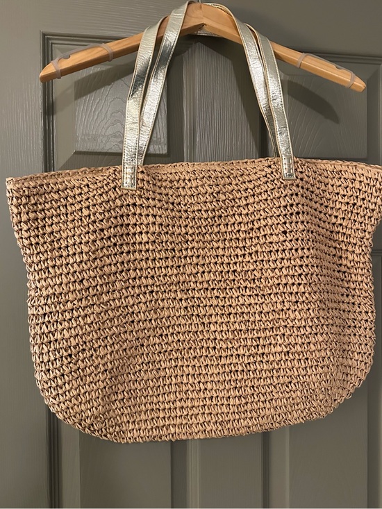 Source Unknown Handbags - Woven Straw Tote Bag with Metallic Gold Handles - Natural